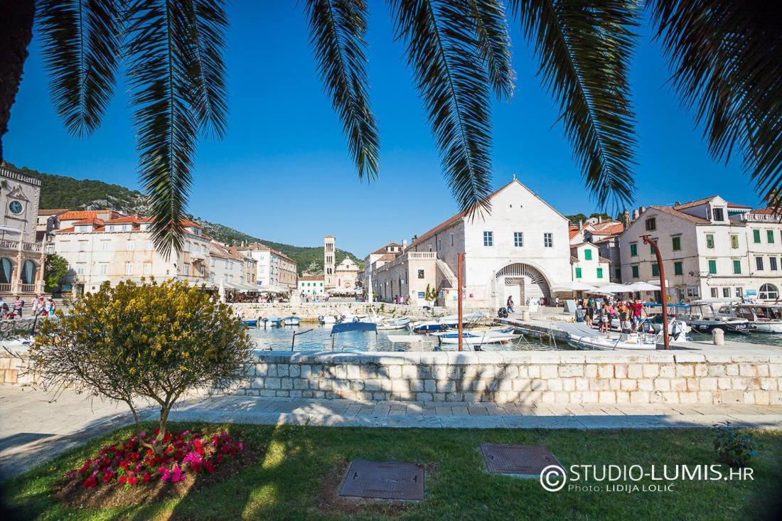 Apartment Marina Pavic Hvar Town Buitenkant foto