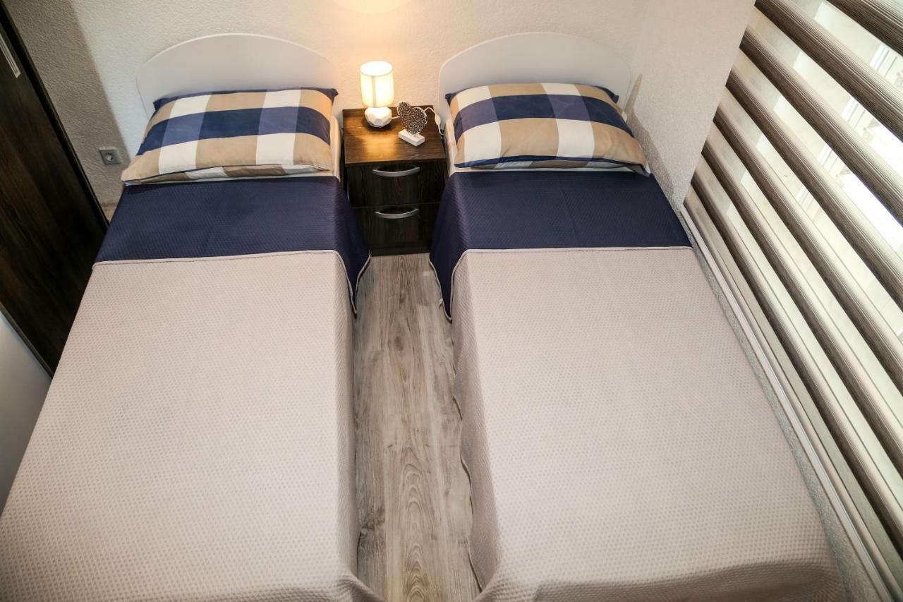 Apartment Marina Pavic Hvar Town Buitenkant foto